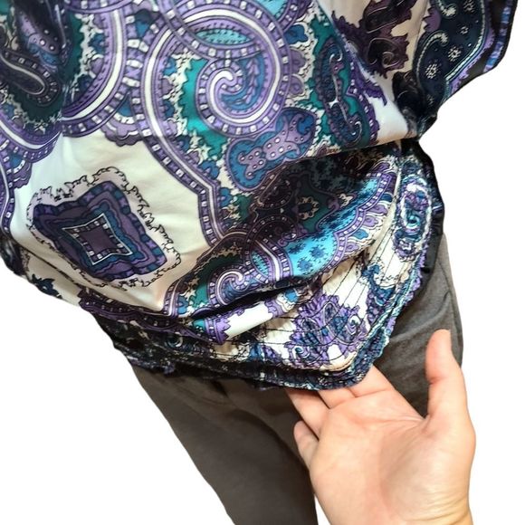 A.Byer Small Blouse with elastic at waist - Picture 5 of 6